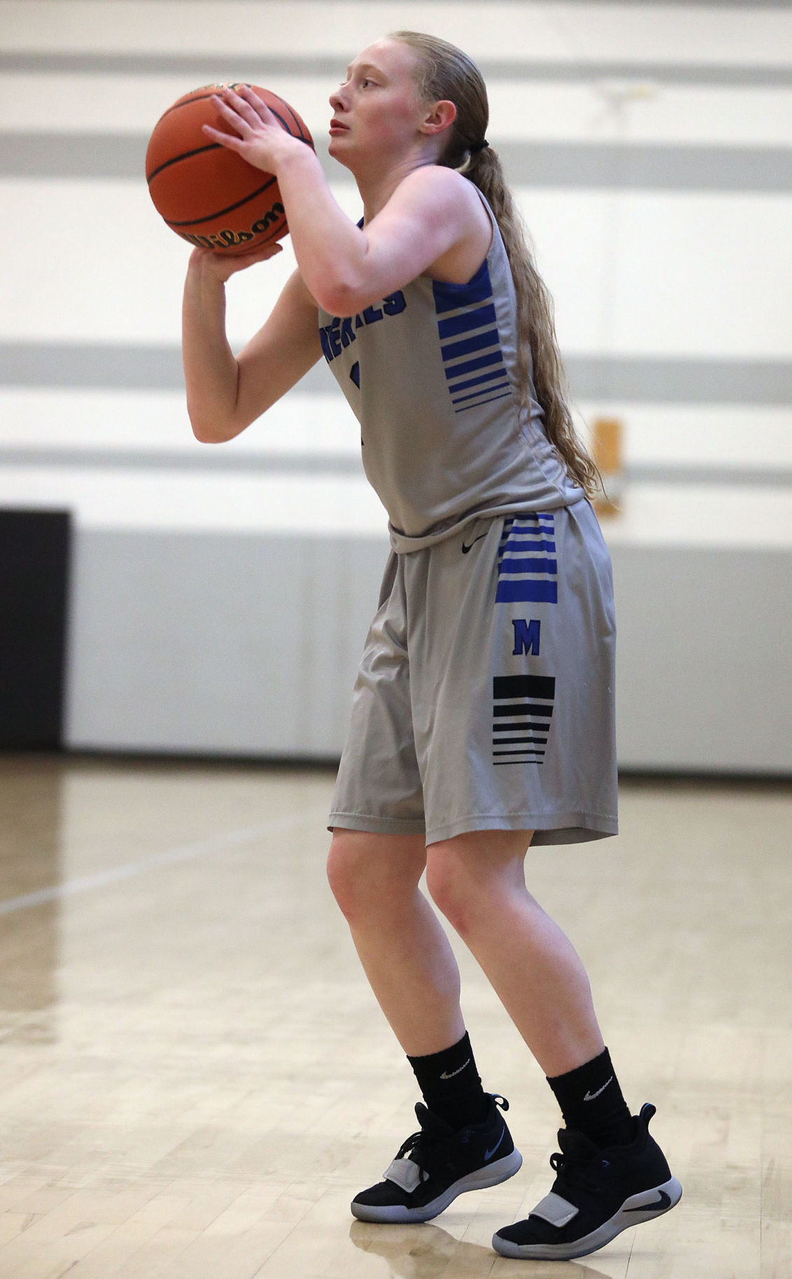 MacArthur vs Williamsville girls basketball 14 12.27.18.jpg